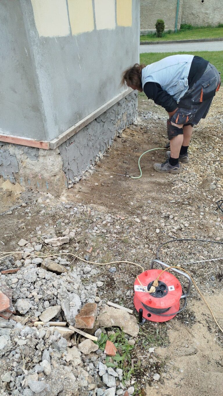 Kaplička Kamenný most
