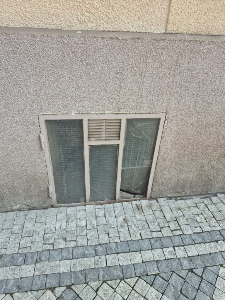 Injektáž sklepa - Kolínská ul. Vinohrady